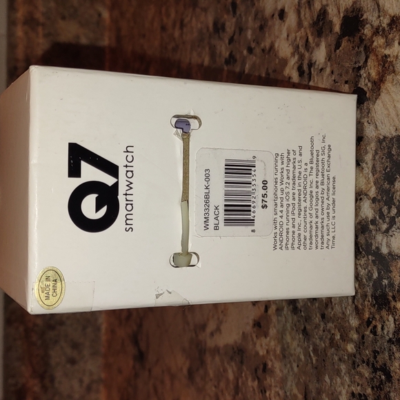 Q7 Smartwatch - Picture 3 of 4